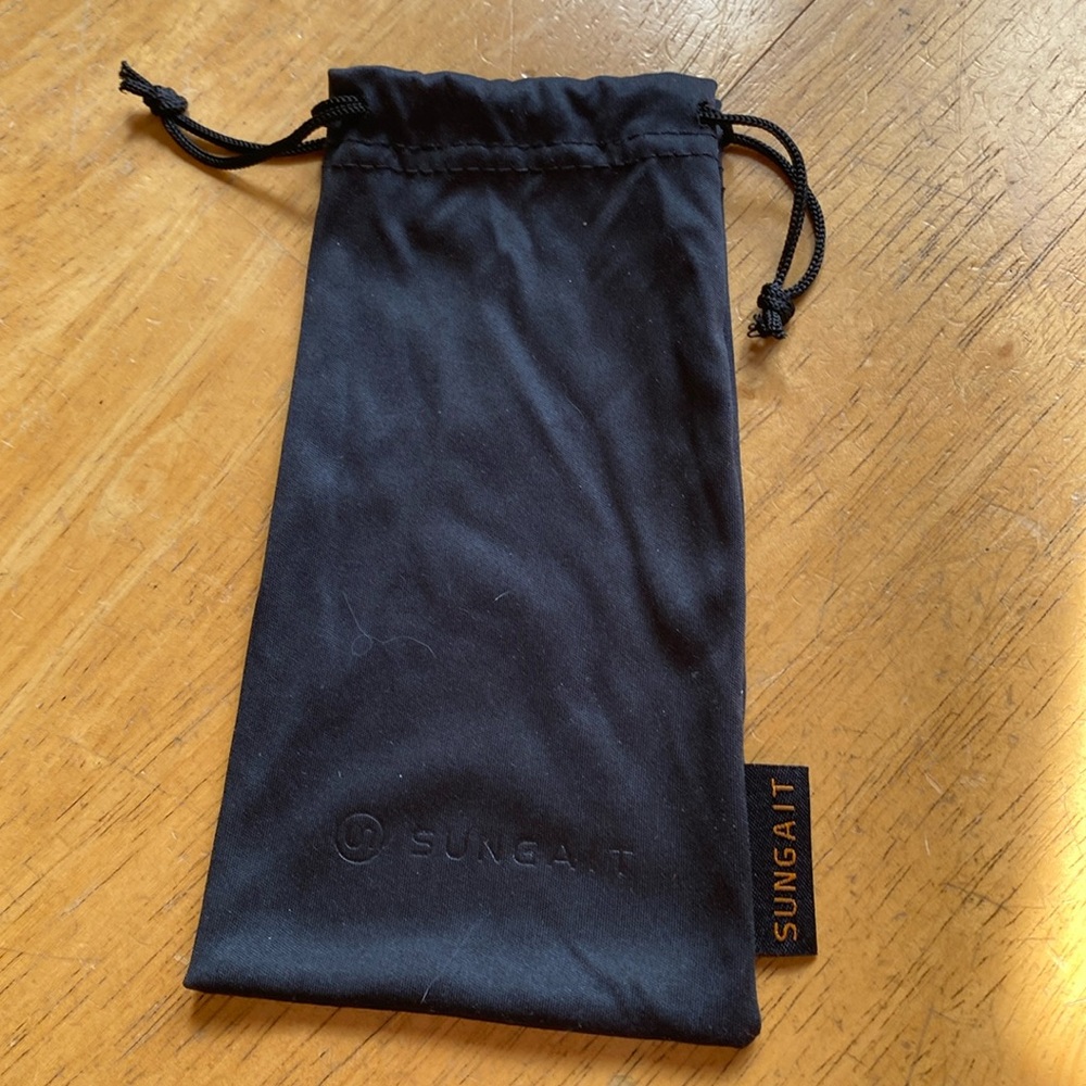 SUNGAIT Cloth Sunglass Case